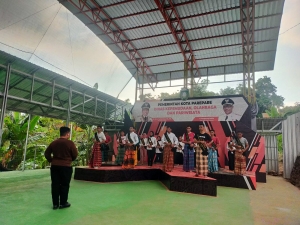 20 Finalis  Duta Pariwisata Kota Parepare  mengikuti Sesi Catwalk