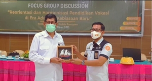 Focus Group Discussion (FGD) Poltekpar Makassar